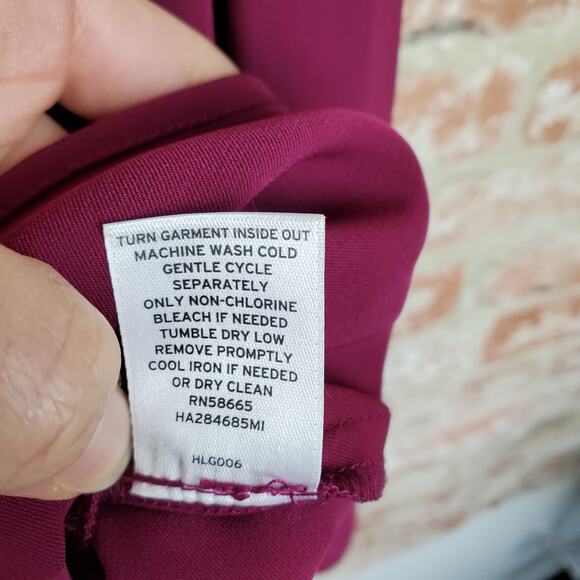 NWT Halogen Maroon Long Sleeve Button Down Top - Picture 8 of 8